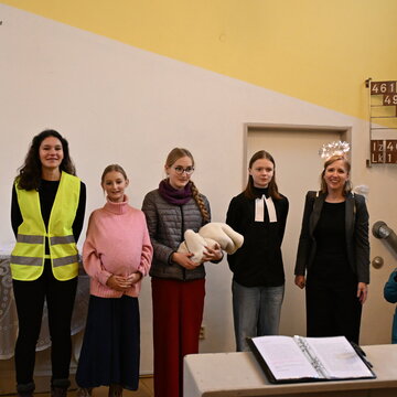 2025-12 Vánoční divadlo (Klikněte na první obrázek a uvidíte je všechny)